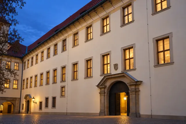 Lobkowiczký palác, Pražský hrad